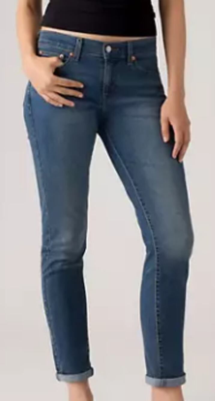 Levi's Woman 32 Dark Wash Pockets Stretch "Boyfriend" Tapered Leg Denim Jeans